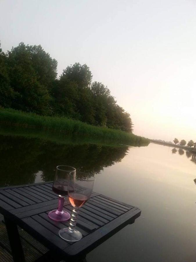 Bb De Woonboot *